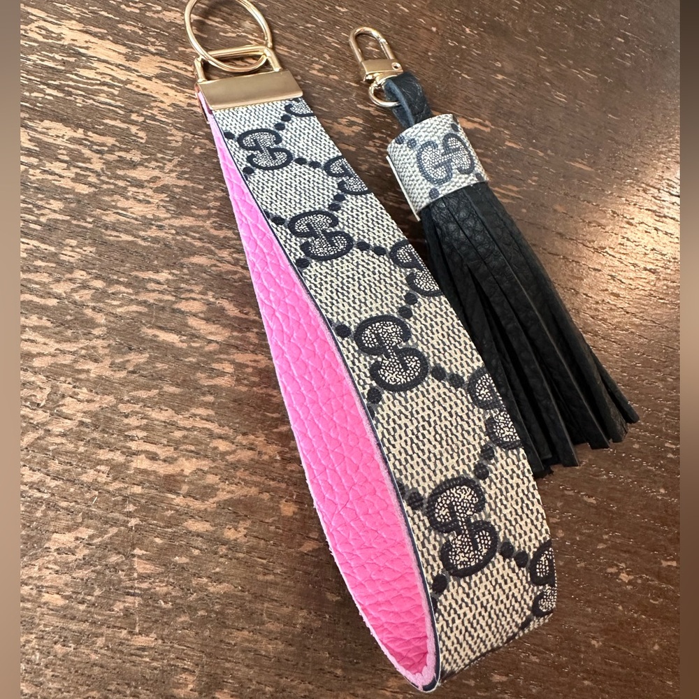 Handmade luxury wristlet key holder